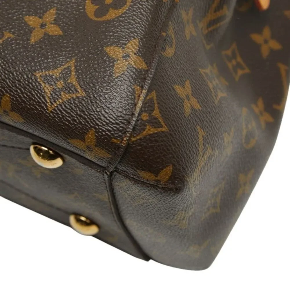 Louis Vuitton Montaigne MM Handbag